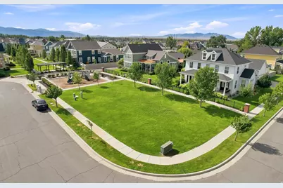 311 Apple Leaf Ave, Kaysville, UT 84037 - Photo 41