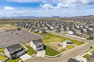 1208 E Coachline Way N, Eagle Mountain, UT 84005 - Photo 45