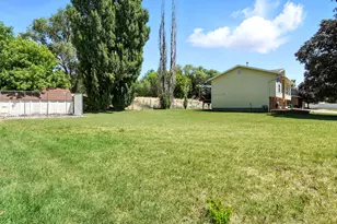 2802 W 4875 S, Roy, UT 84067 - Photo 25