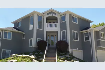 496 E Spruce Glen Rd, Murray, UT 84107 - Photo 1