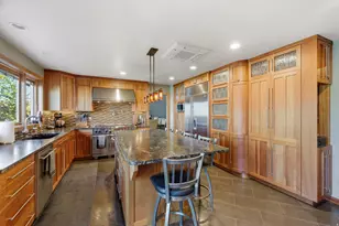 11802 S Hidden Brook Blvd, Sandy, UT 84092 - Photo 11