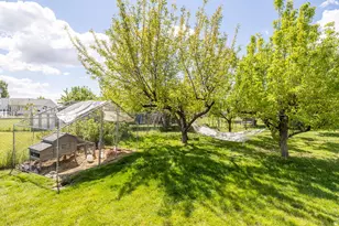 1953 W 2100 S, Syracuse, UT 84075 - Photo 39