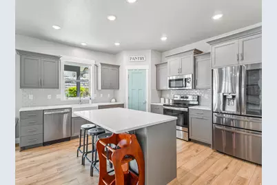 829 E 600 N, Hyde Park, UT 84318 - Photo 11