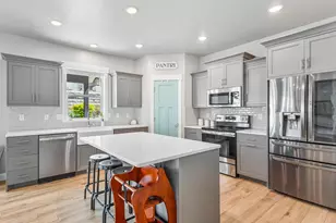 829 E 600 N, Hyde Park, UT 84318 - Photo 11