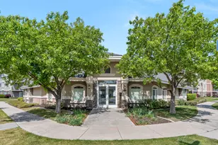 1617 W Treille Ct S, West Valley, UT 84119 - Photo 17