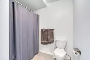 1617 W Treille Ct S, West Valley, UT 84119 - Photo 9