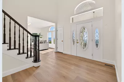 4282 N Mile High Dr E, Provo, UT 84604 - Photo 5