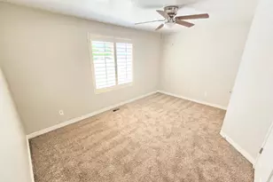 404 W 1925 N, Harrisville, UT 84414 - Photo 9