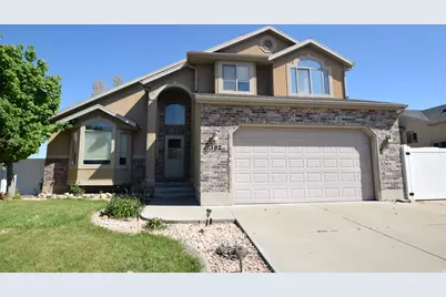 107 E 2100 S, Clearfield, UT 84015 - Photo 1