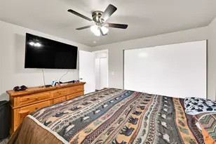 713 W 2200 N, Clinton, UT 84015 - Photo 13