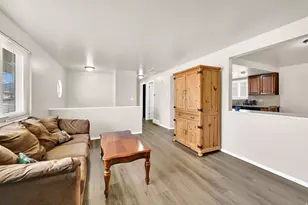 713 W 2200 N, Clinton, UT 84015 - Photo 7