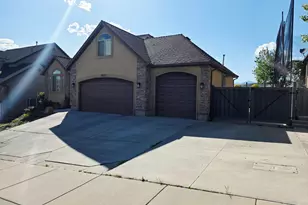 9073 N Clubhouse Ln, Eagle Mountain, UT 84005 - Photo 3
