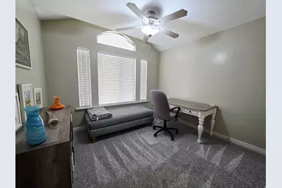 9073 N Clubhouse Ln, Eagle Mountain, UT 84005 - Photo 9