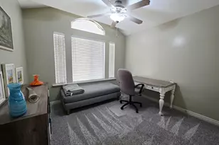 9073 N Clubhouse Ln, Eagle Mountain, UT 84005 - Photo 9