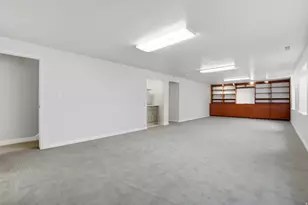 9884 S Cascade Park Dr, Sandy, UT 84070 - Photo 19