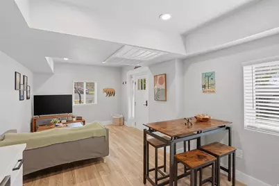 42 W 500 N, Salt Lake City, UT 84103 - Photo 37