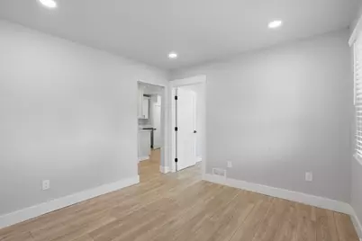 42 W 500 N, Salt Lake City, UT 84103 - Photo 11