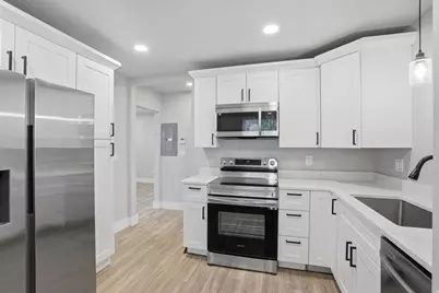 42 W 500 N, Salt Lake City, UT 84103 - Photo 3