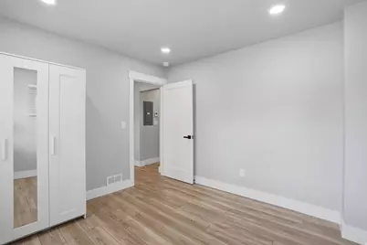 42 W 500 N, Salt Lake City, UT 84103 - Photo 13