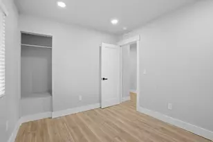 42 W 500 N, Salt Lake City, UT 84103 - Photo 15