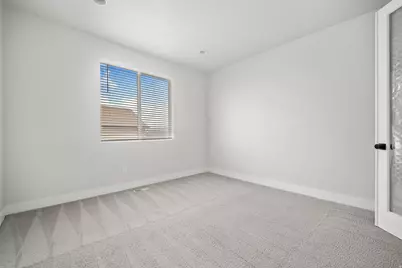 6818 W Orange Leaf Ln, Herriman, UT 84096 - Photo 9