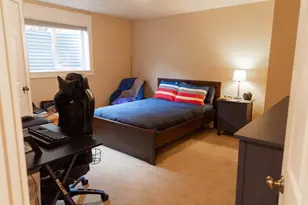 218 E Golden Willow Circle, Sandy, UT 84070 - Photo 17