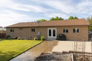 218 E Golden Willow Circle, Sandy, UT 84070 - Photo 25