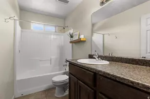 225 N Falcon Ct, Ivins, UT 84738 - Photo 17