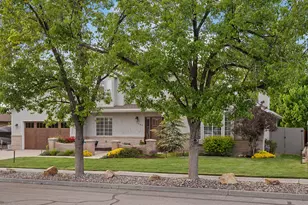 2247 E Willow Hills Dr, Sandy, UT 84093 - Photo 3