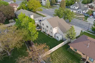 2247 E Willow Hills Dr, Sandy, UT 84093 - Photo 37