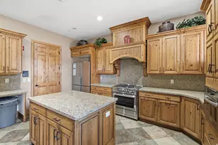 1627 S Wiltshire Ln, Saratoga Springs, UT 84045 - Photo 17