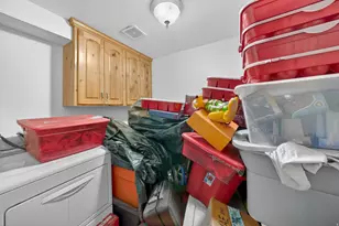 883 E 700 S, Springville, UT 84663 - Photo 47