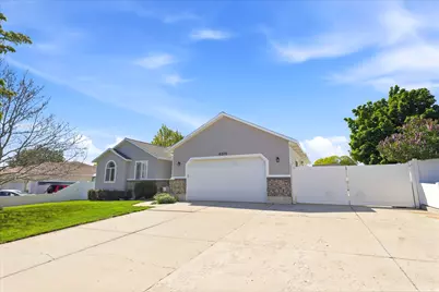 4201 W 9580 S, South Jordan, UT 84009 - Photo 3