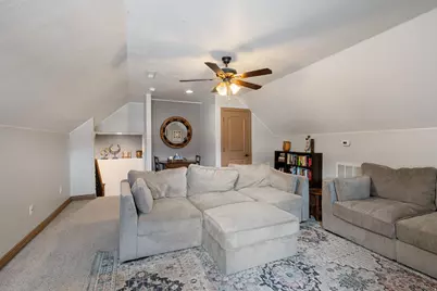 9096 N Clubhouse Ln W, Eagle Mountain, UT 84005 - Photo 21