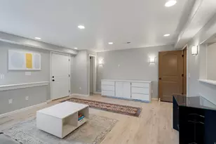 9096 N Clubhouse Ln W, Eagle Mountain, UT 84005 - Photo 23