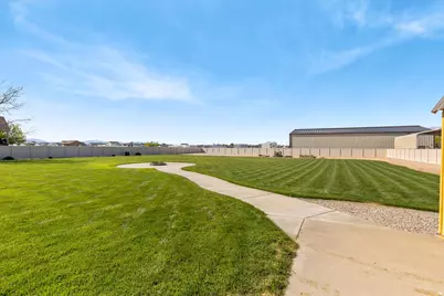 3792 W 2200 S, Taylor, UT 84401 - Photo 31