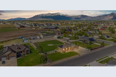 3792 W 2200 S, Taylor, UT 84401 - Photo 33