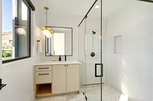 4854 N Soleggiato Cir E, Lehi, UT 84043 - Photo 43