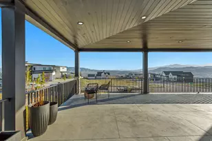 4854 N Soleggiato Cir E, Lehi, UT 84043 - Photo 69