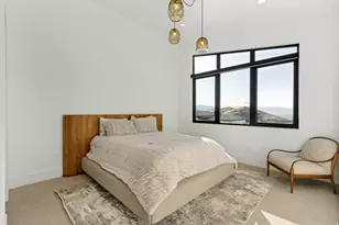 4854 N Soleggiato Cir E, Lehi, UT 84043 - Photo 41