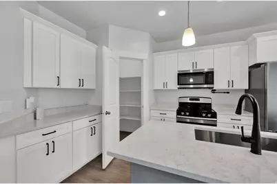 16087 S Truss Dr, Bluffdale, UT 84065 - Photo 5