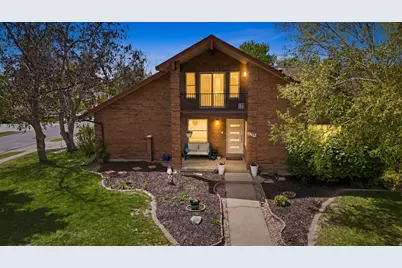 962 S Valley View Dr E, Fruit Heights, UT 84037 - Photo 1