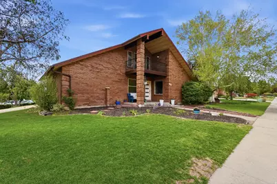 962 S Valley View Dr E, Fruit Heights, UT 84037 - Photo 3
