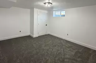 215 N Center St, Castle Dale, UT 84513 - Photo 33