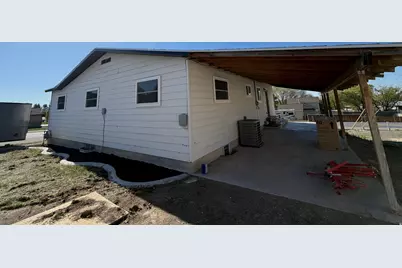 215 N Center St, Castle Dale, UT 84513 - Photo 41