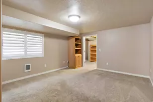 43 E Peachtree Dr N, Centerville, UT 84014 - Photo 35