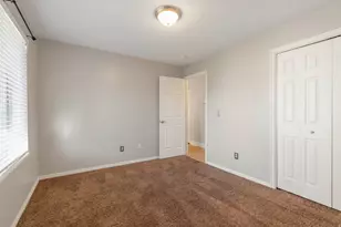 9215 S Jefferson Cv W, Sandy, UT 84070 - Photo 13