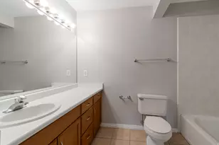 9215 S Jefferson Cv W, Sandy, UT 84070 - Photo 7