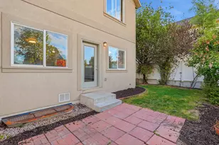 1592 W Wynview Ln, South Jordan, UT 84095 - Photo 17