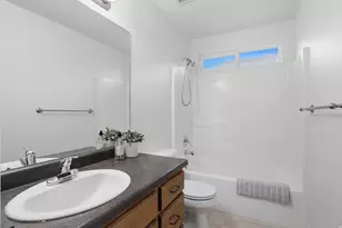 1592 W Wynview Ln, South Jordan, UT 84095 - Photo 15